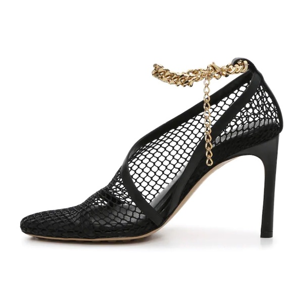 BOTTEGA VENETA Chain-embellished macramé and leather pumps Black - Picture 5 of 16